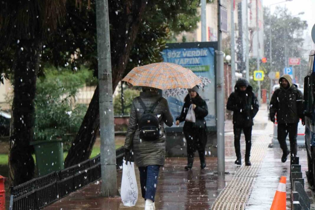 Meteoroloji'den çok kritik uyarı: Bu bölgelerde zehirlenme tehlikesi yaşanabilir! 5 GÜNLÜK HARİTALI HAVA TAHMİN RAPORU 10